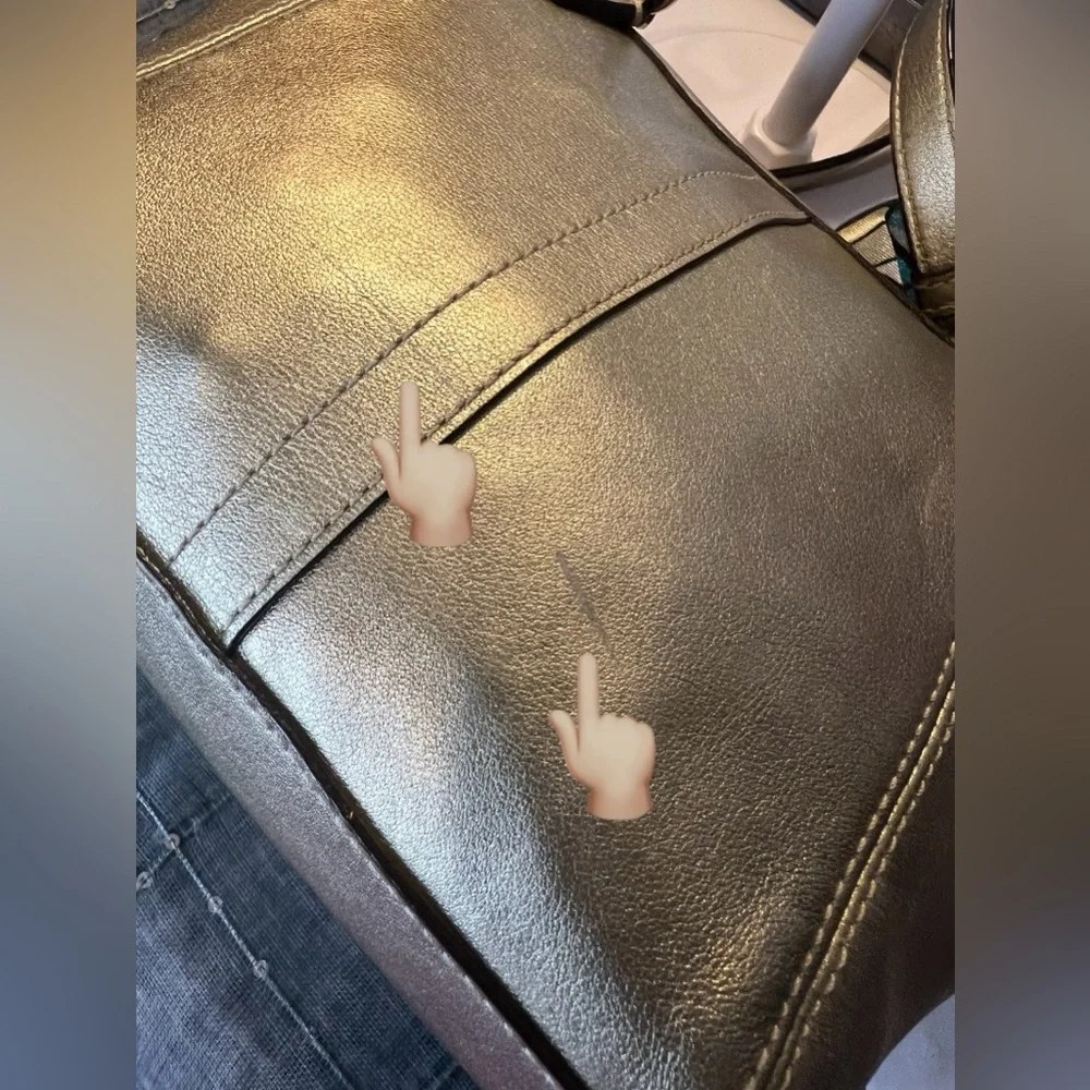 Coach 2008 Leah Gold Metallic Mini Tote Bag Creed J0868-42416 - Picture 4 of 16